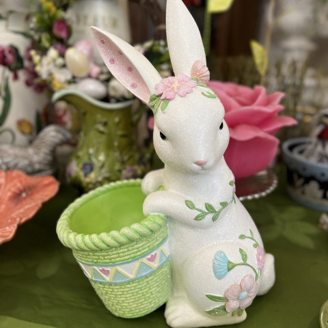 Кролик с кашпо 40 см